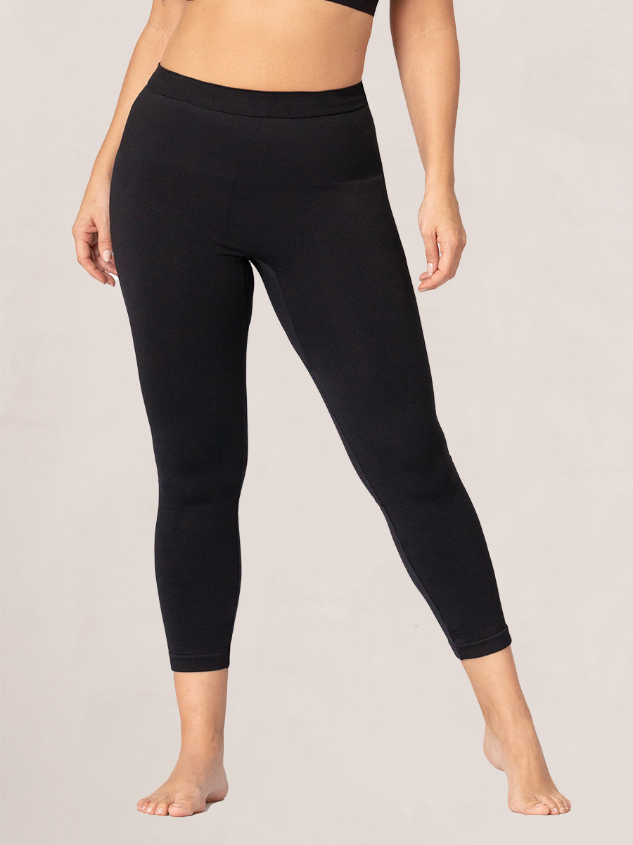 Leggings Mid-Waisted Shaping Capri from Shapermint Essentials